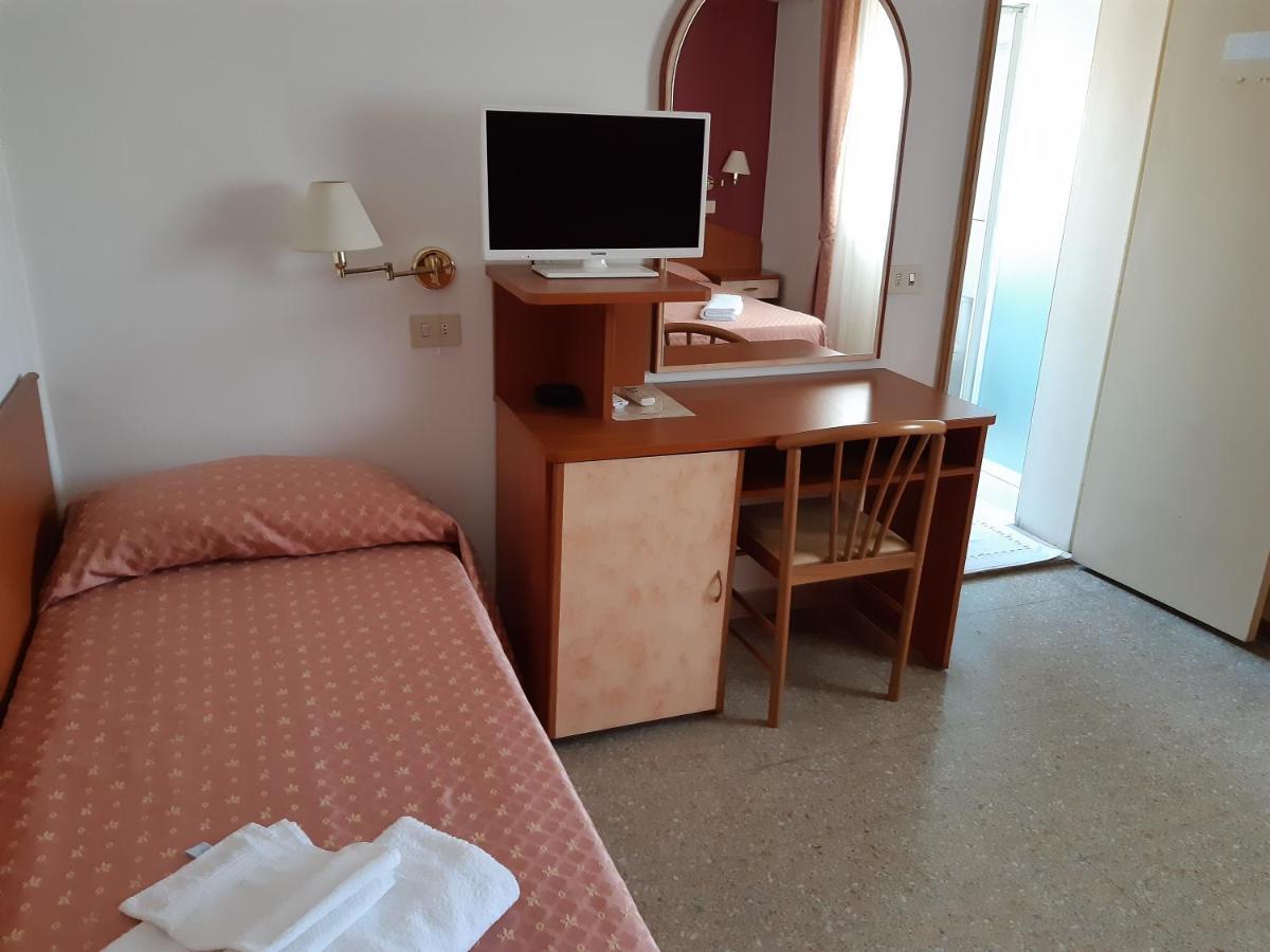 Hotel Rosa Cervia Eksteriør billede